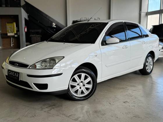 FORD FOCUS 1.6 GLX 8V FLEX 4P MANUAL